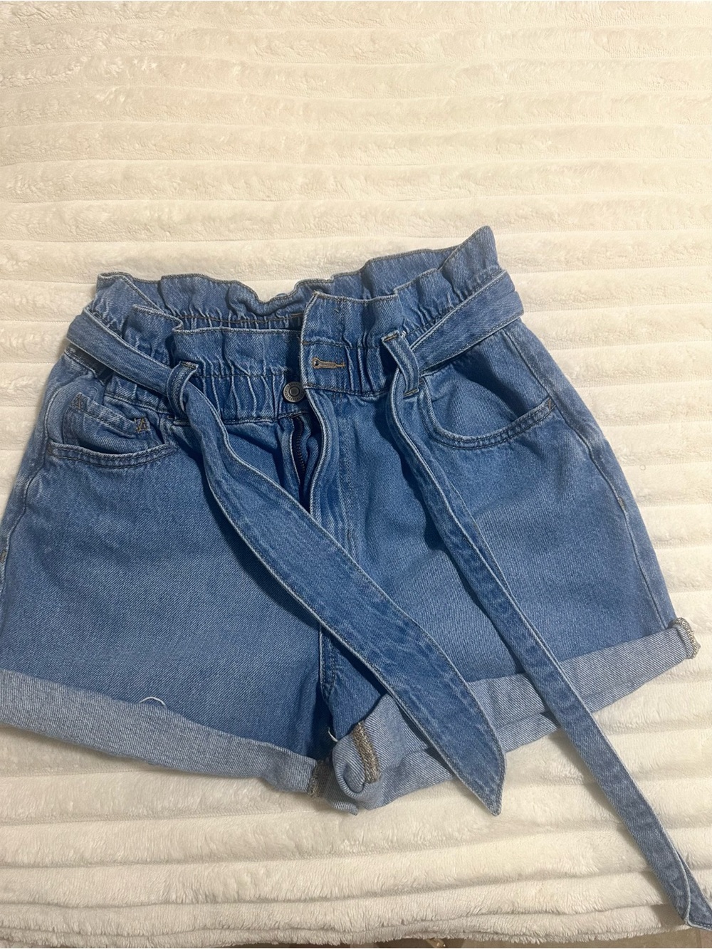 Aeropostale Light Blue Denim Paperbag Waist Shorts with Belt mom shorts